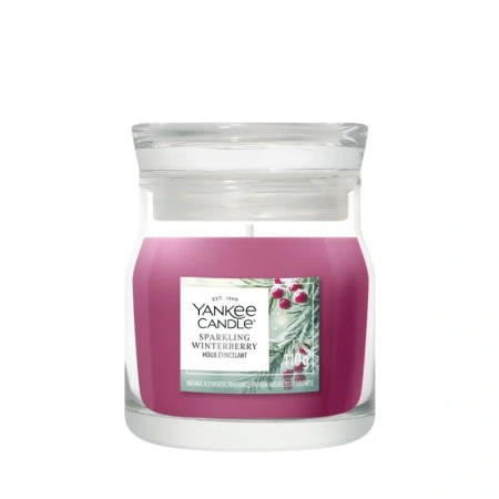 YANKEE CANDLE Sparkling Winterberry świeca zapachowa Signature mała 110g