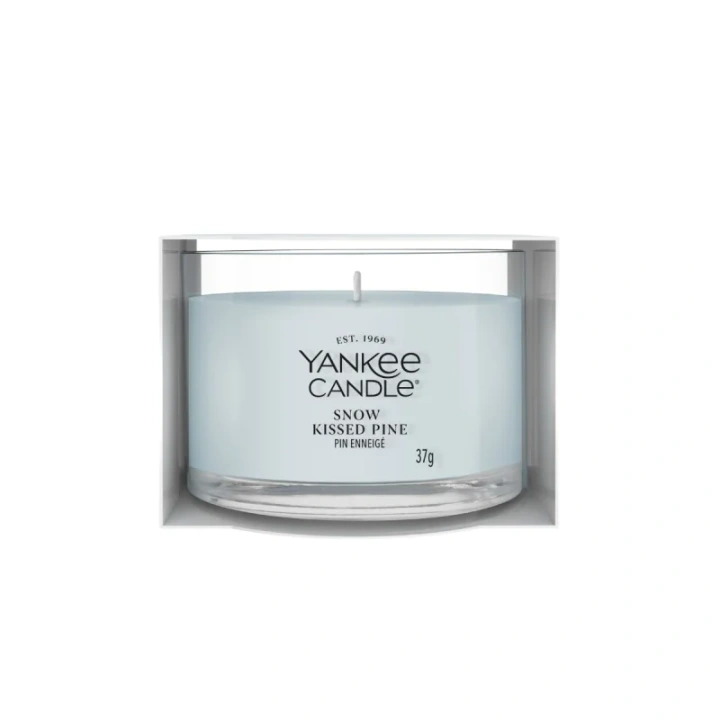 YANKEE CANDLE Snow Kissed Pine świeca zapachowa Signature mini 37g