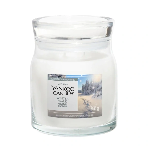 YANKEE CANDLE Winter Walk świeca zapachowa Signature średnia 368g