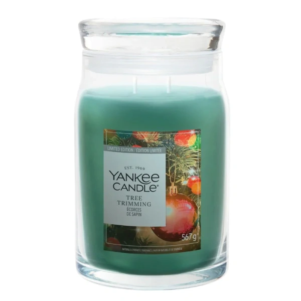 YANKEE CANDLE Tree Trimming świeca zapachowa Signature duża 567g