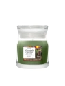 YANKEE CANDLE Balsam & Cedar Fireside świeca zapachowa Signature mała 110g