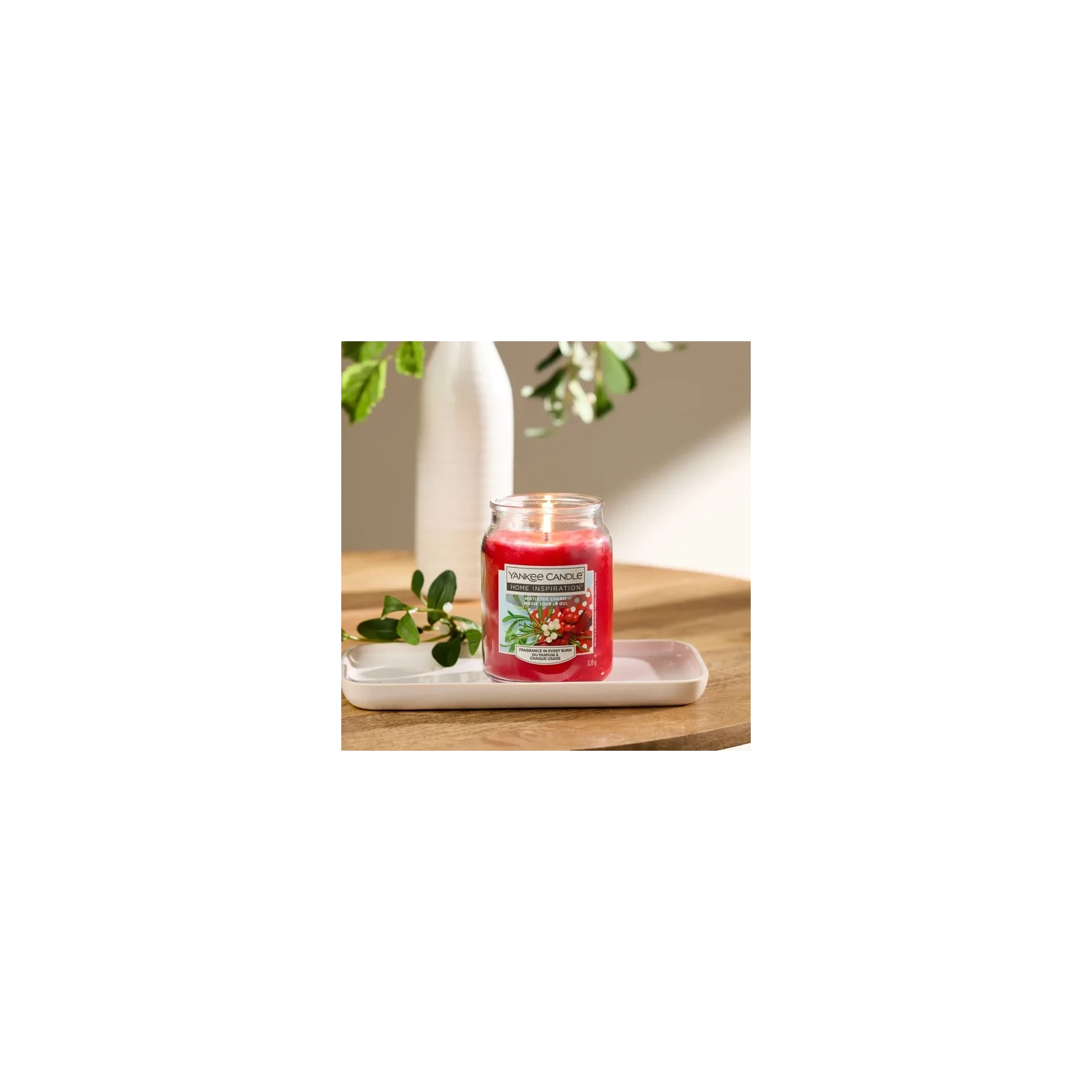 YANKEE CANDLE Home Inspiration Duża świeca w słoiku MISTLETOE CHARM 538g