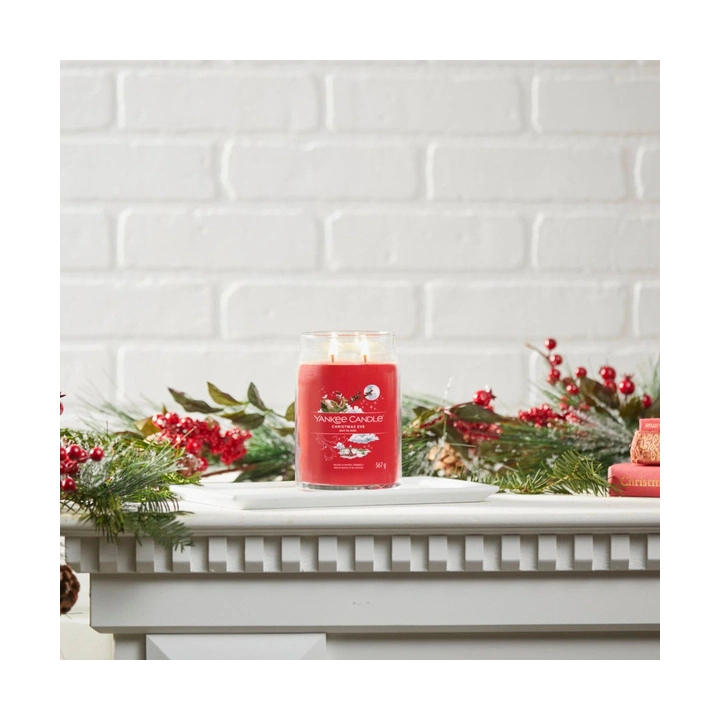YANKEE CANDLE Christmas Eve świeca zapachowa Signature duża 567g