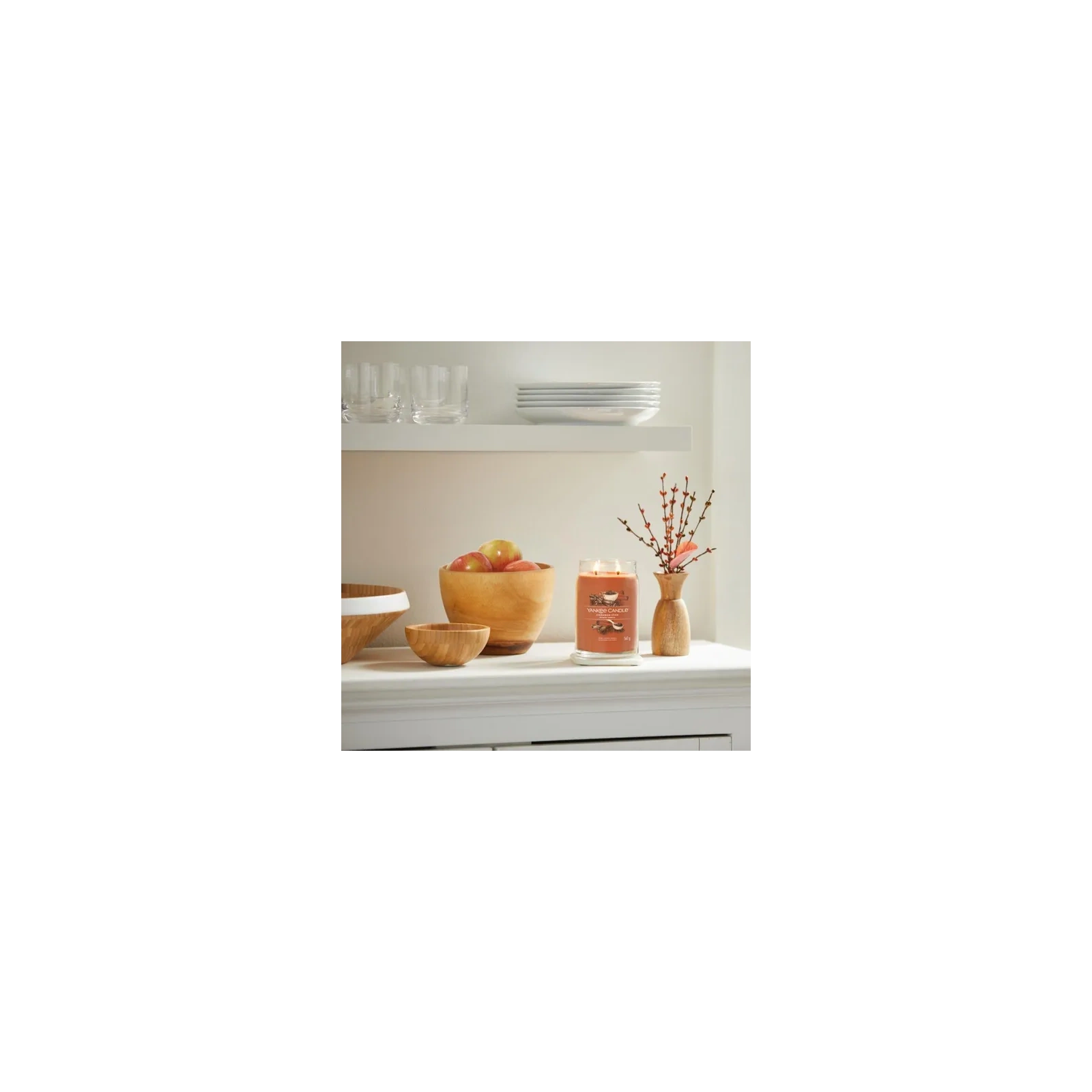YANKEE CANDLE Signature Duża świeca w słoiku CINNAMON STICK 567g