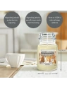 YANKEE CANDLE Home Inspiration Duża świeca w słoiku GLISTENING CHRISTMAS 538g