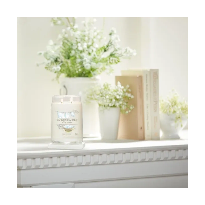 YANKEE CANDLE Signature Duża świeca w słoiku CLEAN COTTON 567g
