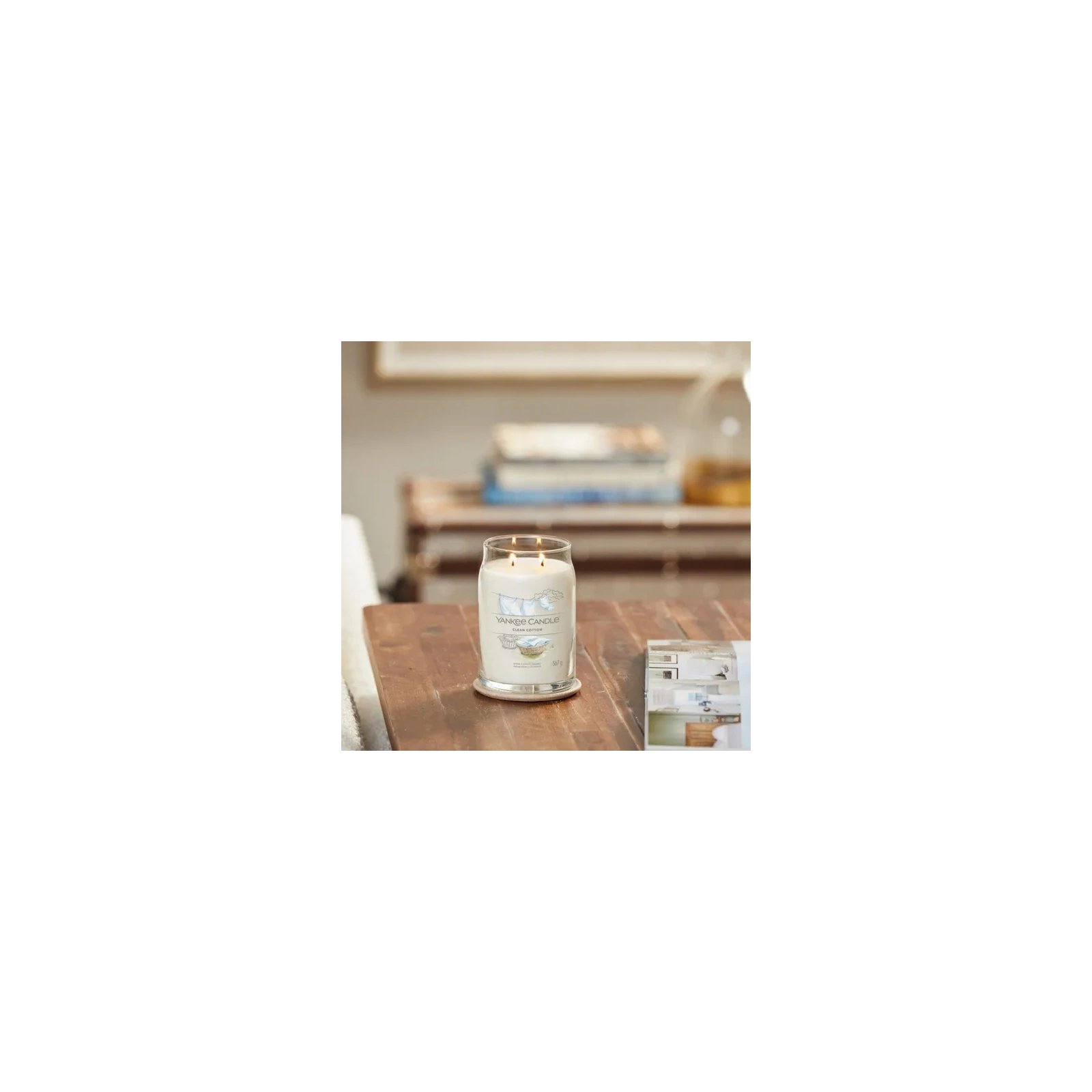 YANKEE CANDLE Signature Duża świeca w słoiku CLEAN COTTON 567g