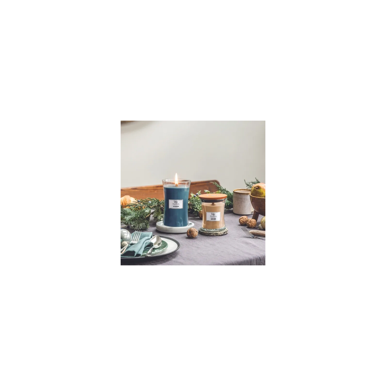 WOODWICK Pluswick średnia świeca w słoiku GILDED SANDS 275g