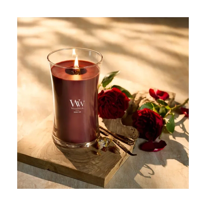 WOODWICK Pluswick duża świeca w słoiku ROUGE OUD 609,5g