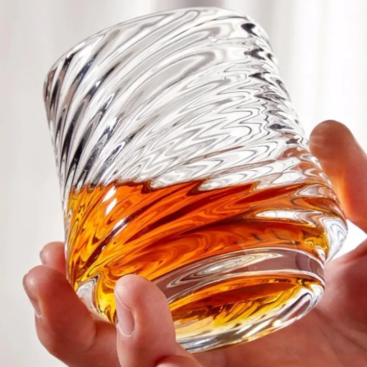 ECARLA szklanka ryflowana do kawy, drinków, whiskey 150ml 7,5x 8cm SZK200