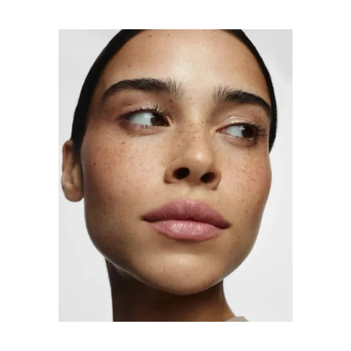 INGLOT Glazed Lips pomadka do ust w płynie SPF50+ 91 Pink Meringue 3,5ml