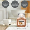 YANKEE CANDLE Home Inspiration Średnia świeca w słoiku GINGERBREAD JINGLE 340g