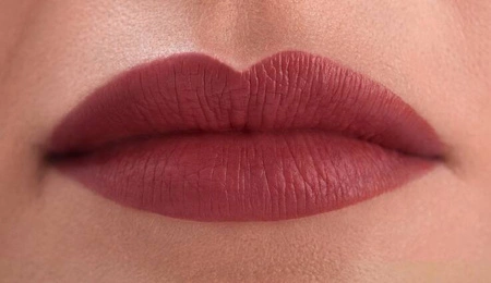 PAESE The Kiss Lips pomadka do ust w płynie 04 Rusty Red 3,4ml