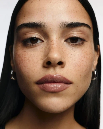 INGLOT Glazed Lips pomadka do ust w płynie SPF50+ 94 Milk Chocolate 3,5ml