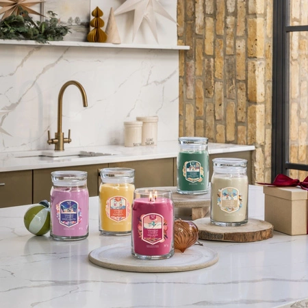 YANKEE CANDLE Signature Duża świeca w słoiku HOLIDAY WINTERFEST 567g