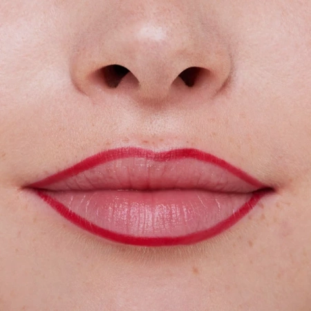 ESSENCE 8h Matte Comfort Lipliner konturówka do ust WTP 07 Classic Red 0,3g