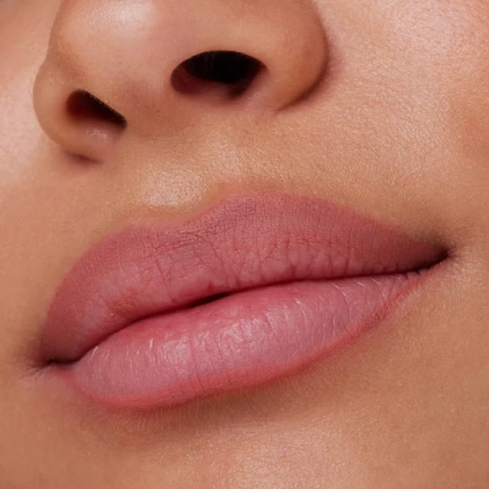 ESSENCE 8h Matte Comfort Lipliner konturówka do ust WTP 04 Rosy Nude 0,3g