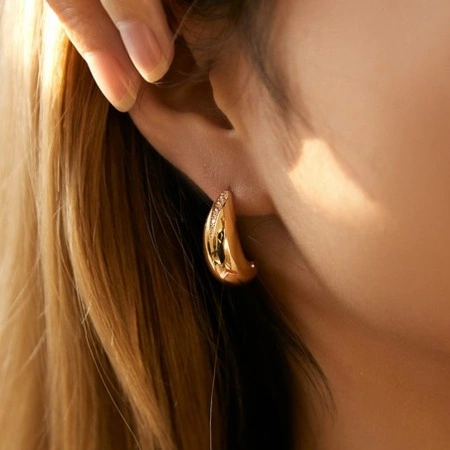 ECARLA kolczyki ze stali szlachetnej platerowanej 14k złotem KST3393