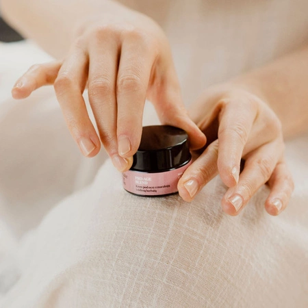 MAKE ME BIO Pro-age Blend krem pod oczy Marakuja i Zielona Herbata 15ml