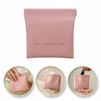 ECARLA organizer na wkładki higieniczne z ekoskóry Różowy ORM34R