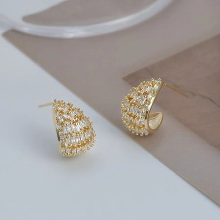 ECARLA kolczyki ze stali szlachetnej platerowanej 14k złotem KST3369