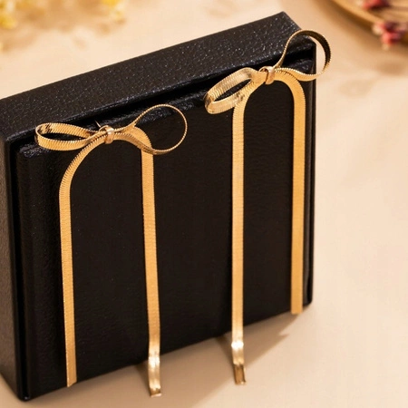 ECARLA kolczyki wiszące, złota żyłka Kokardki K1695