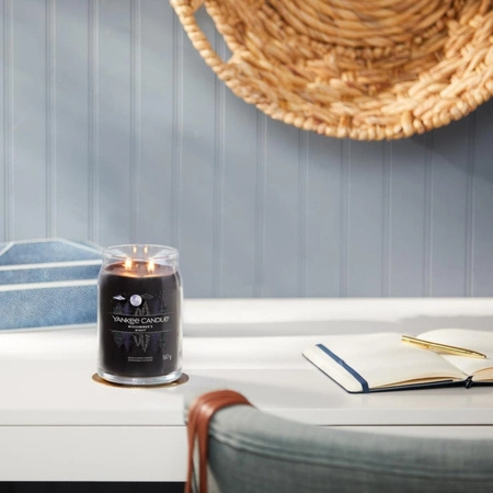 YANKEE CANDLE Signature Duża świeca w słoiku MIDSUMMER'S NIGHT 567g