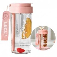 ECARLA bidon na wodę z koszyczkiem i słomką 600ml Luck! Różowy BD32R