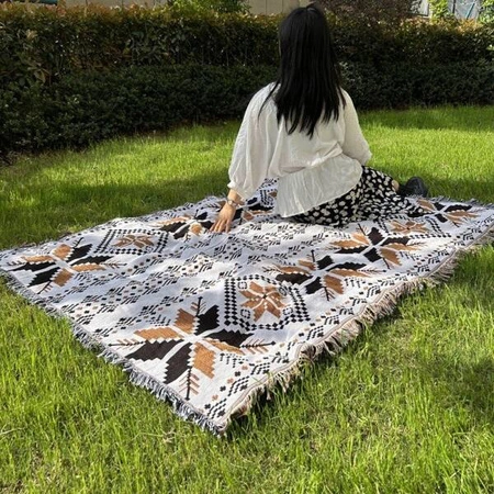 ECARLA koc Boho pleciony dwustronny z frędzlami 130x 180cm KOC15WZ1