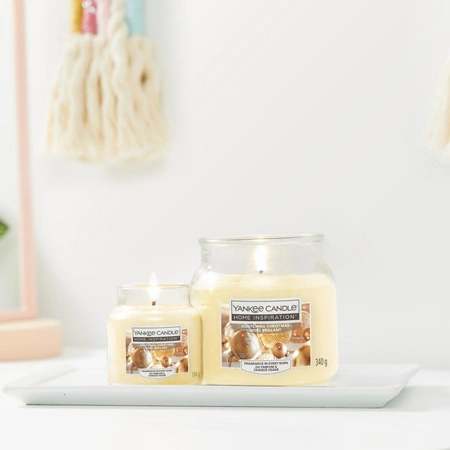 YANKEE CANDLE Home Inspiration Średnia świeca w słoiku GLISTENING CHRISTMAS 340g