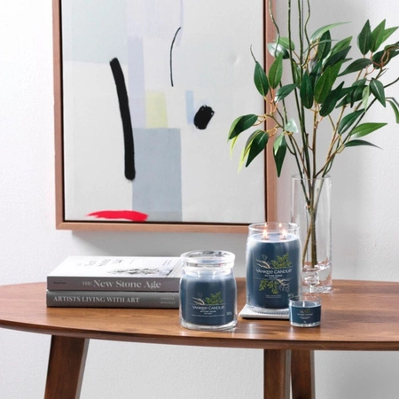 YANKEE CANDLE Signature Duża świeca w słoiku BAYSIDE CEDAR 567g