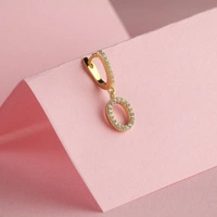 ECARLA kolczyk ze stali szlachetnej platerowanej 14k złotem Literka O KST1683O