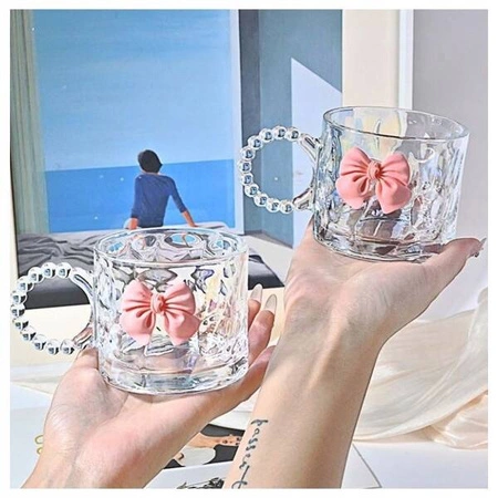 ECARLA szklanka z uchem opalizująca do kawy z Różową Kokardką SZK80 270ml