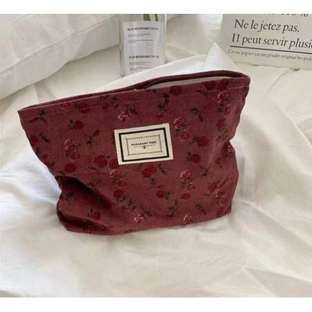 ECARLA kosmetyczka jednokomorowa w czerwone kwiatuszki 25x5x18cm Bordowa KS118