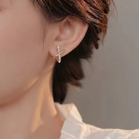 ECARLA kolczyki ze stali szlachetnej platerowanej 14k złotem KST3333