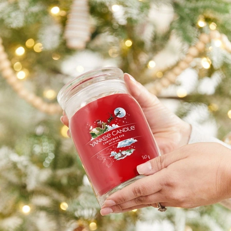 YANKEE CANDLE Signature Duża świeca w słoiku CHRISTMAS EVE 567g