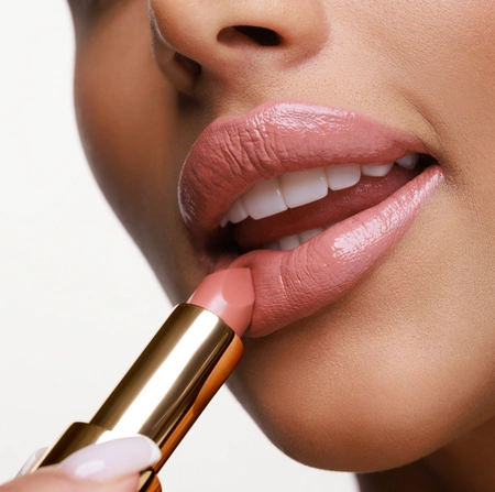 PAESE Nudelightful pomadka do ust nawilżająca 401 Raspberry Biscuit 4,5g