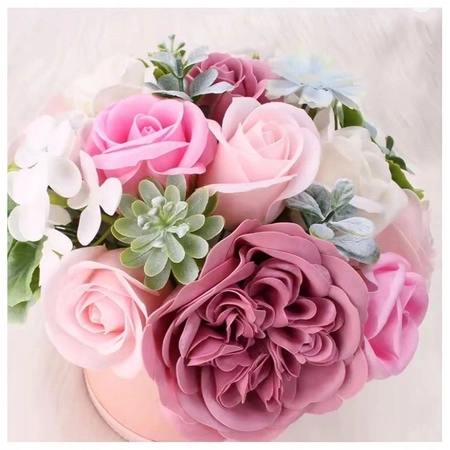 ECARLA Flower Box bukiet zapachowych kwiatów mydlanych Odcienie różru BUK10R