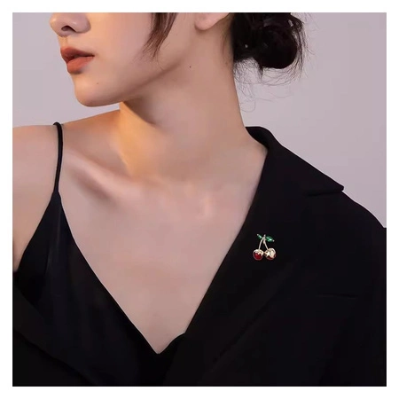 ECARLA broszka Wisienki oblane złotem BZ198