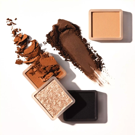 CATRICE Tiny Treasures paleta cieni do powiek 010 Everyday Essentials 4,2g