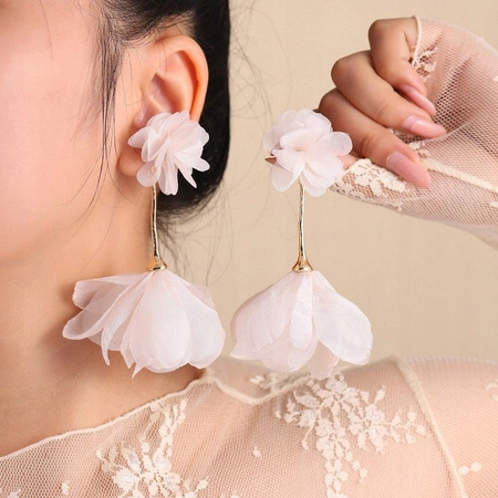 ECARLA kolczyki wiszące tiulowe kwiaty K1704
