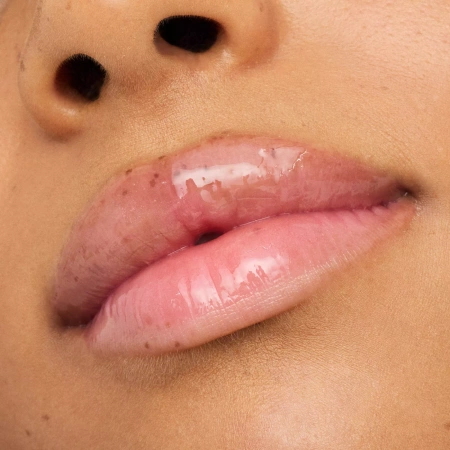 ESSENCE Hydra Kiss Lip Oil olejek do ust 06 Cranberry Is Back 4ml