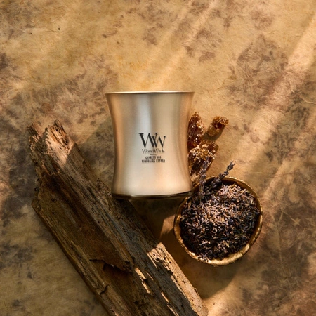 WOODWICK Precious Metals Średnia świeca w słoiku CYPRESS ORE 275g