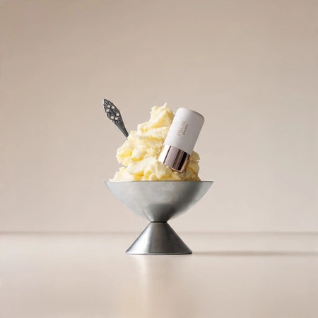 PAESE X Żurwaska Butter Blend masełkowy rozświetlacz do twarzy w sztyfcie 01 Fresco 6g