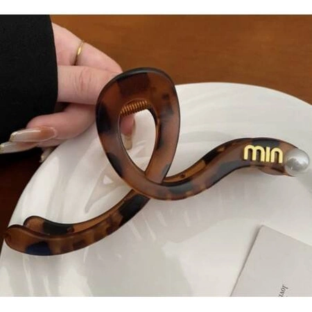 ECARLA spinka-klamra do włosów z perłą 13x6cm Panterka SP354PAN