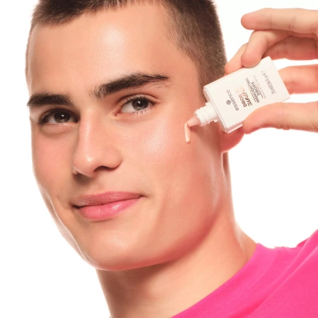 ESSENCE Drop Of Sunshine kropelki rozświetlające z kwasem hialuronowym 25ml