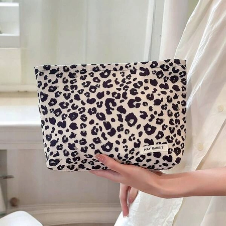 ECARLA kosmetyczka jednokomorowa materiałowa Panterka Kremowa KS119K