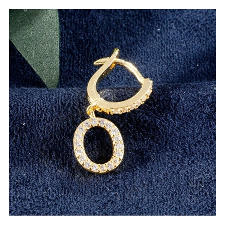 ECARLA kolczyk ze stali szlachetnej platerowanej 14k złotem Literka O KST1683O