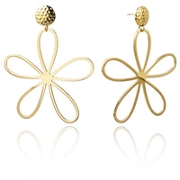 ECARLA kolczyki ze stali szlachetnej platerowane 14k Kwiat KST3380