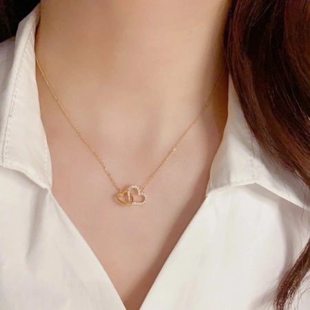 ECARLA naszyjnik ze stali szlachetnej pozłacanej SERCA cyrkonie NST2197